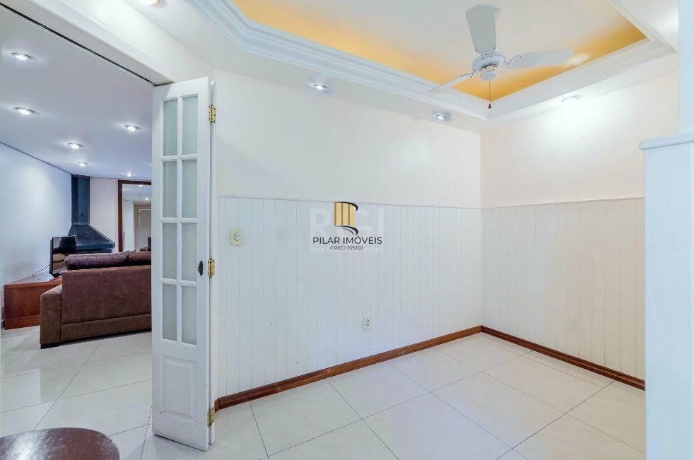 Casa Condominio para Venda - 210m², 3 dormitórios, sendo 3 suites, 1 vaga - Tristeza