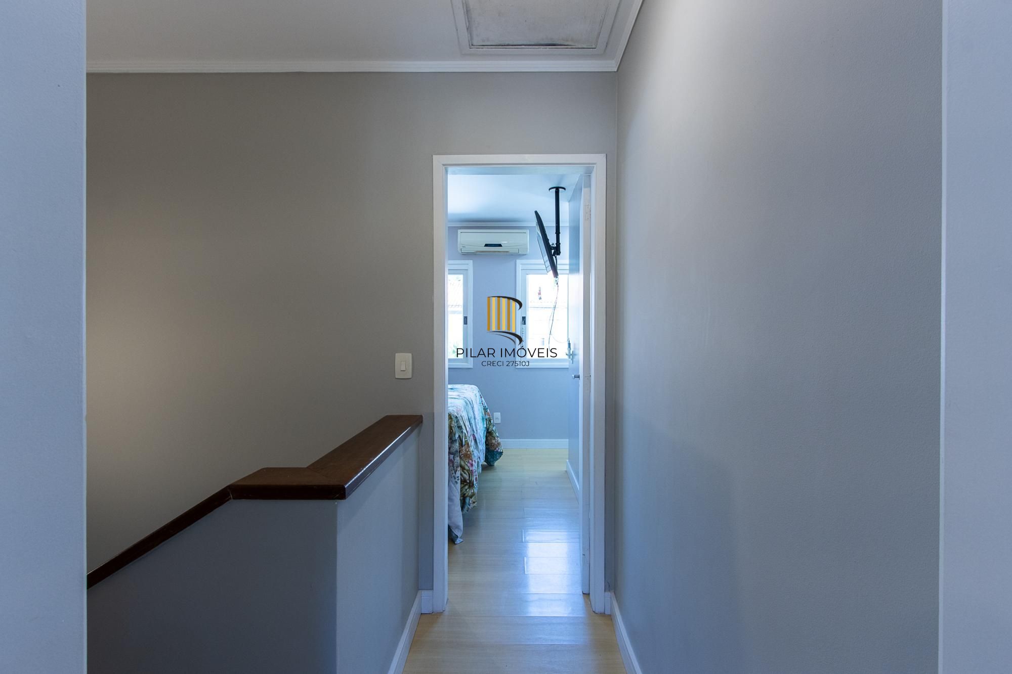 Casa em condominio com piscina