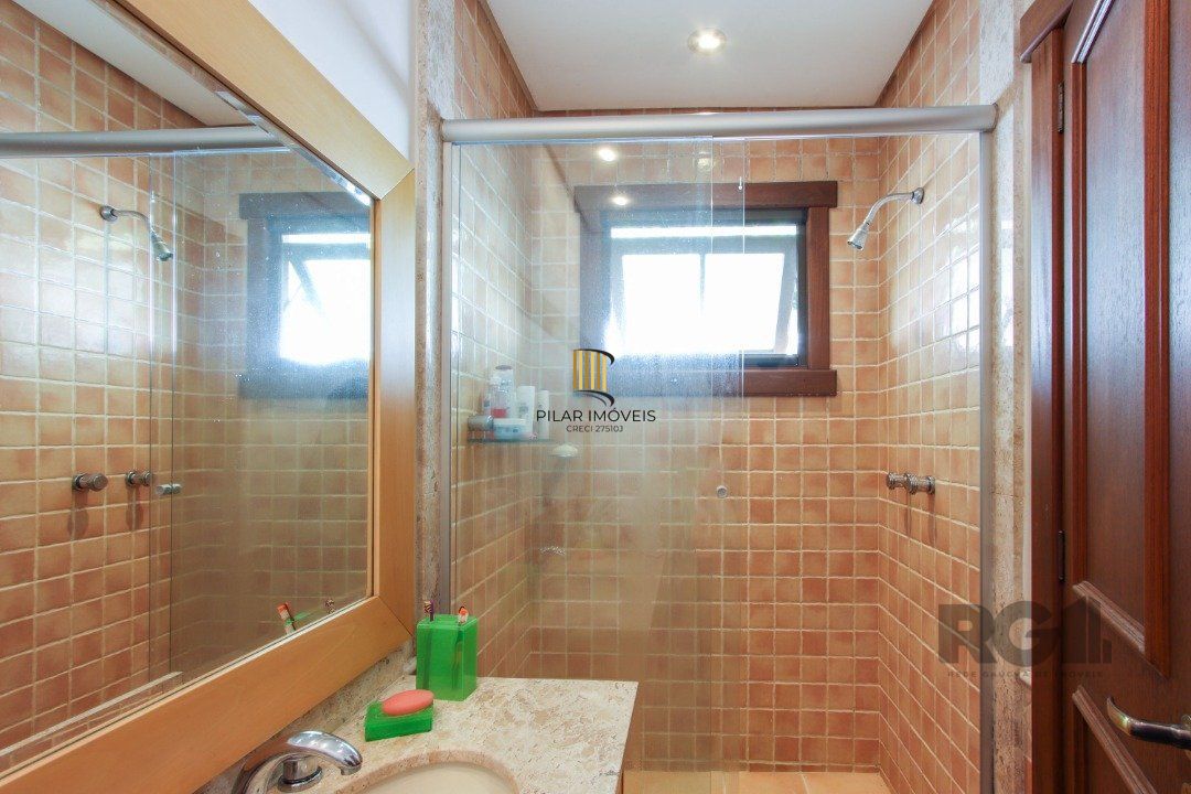 Condomínio Terra Ville , com 3 suítes, 290m² de área privativa