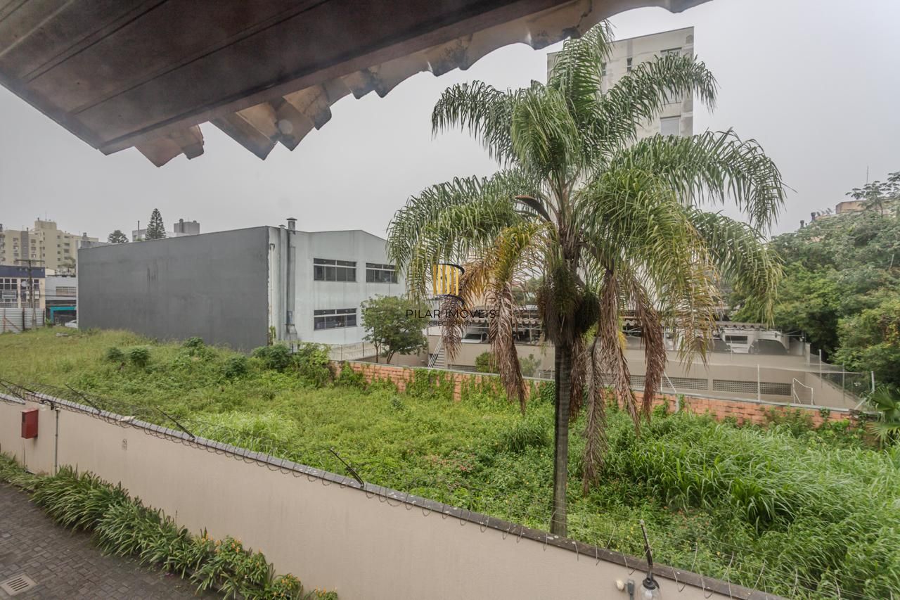 Casa de Condomínio 3 dormitórios no bairro Tristeza