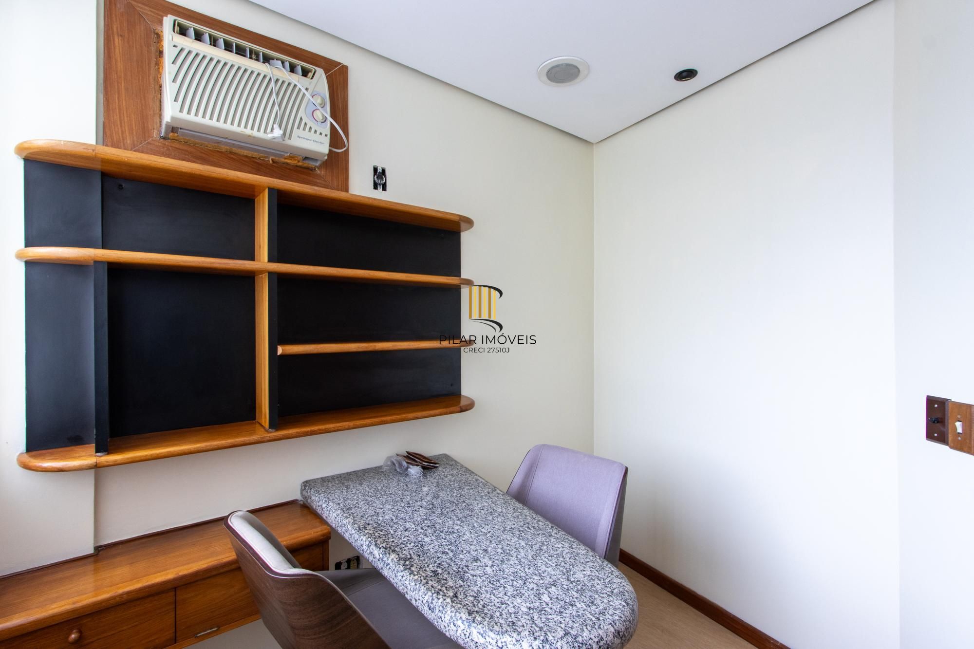 Sala comercial à venda no bairro Menino Deus – Edifício Comendador Luigi Gerace