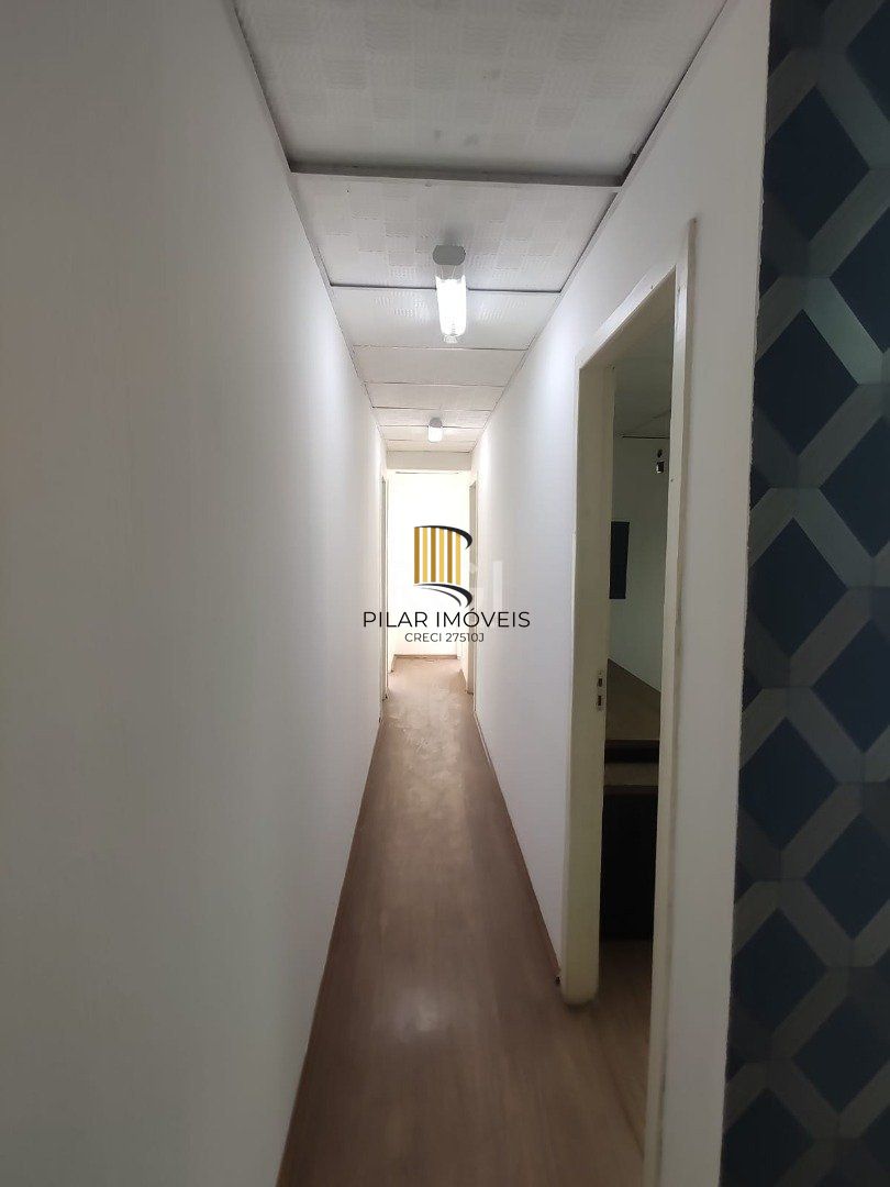 Conjunto/Sala para Venda - 60m², 0 dormitórios, Cohab C