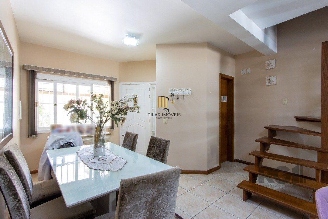 Casa 3 dormitórios no bairro Espírito Santo