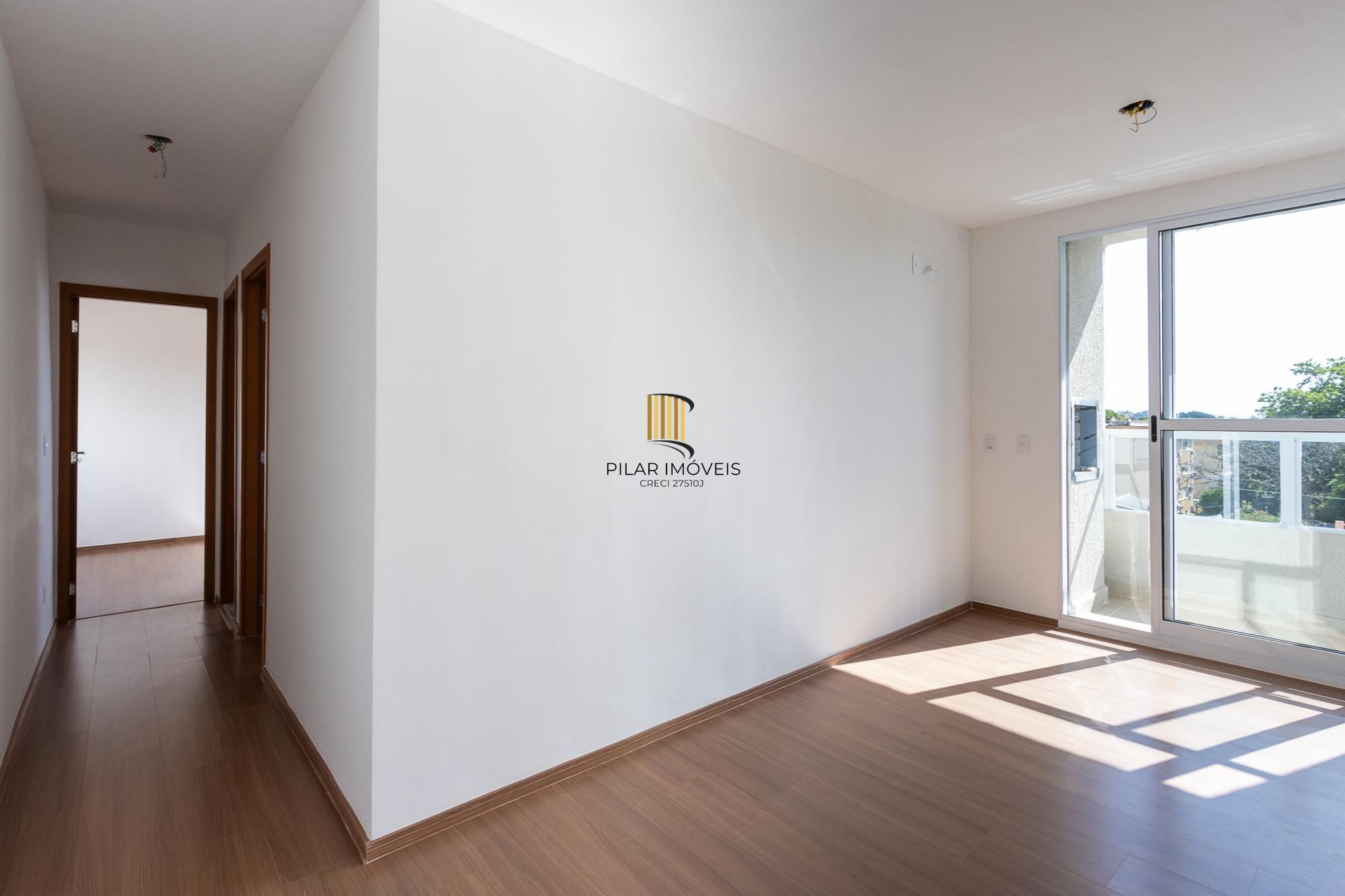 Apartamento no 5 andar de frente com 2 dormitórios