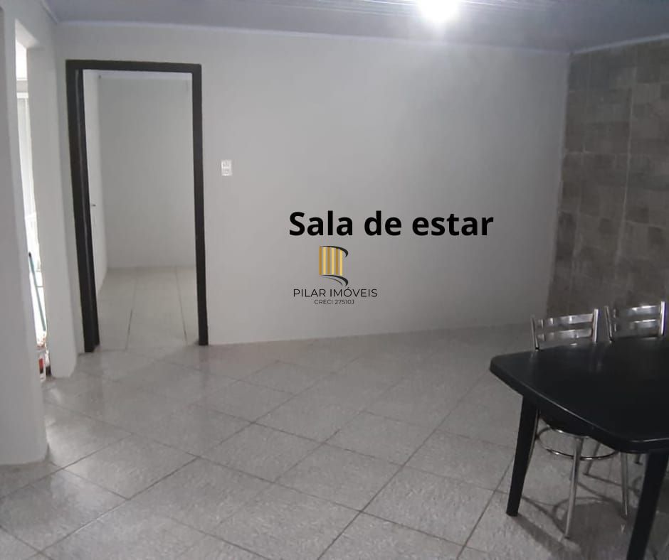 Casa 3 dormitórios no bairro Camaquã