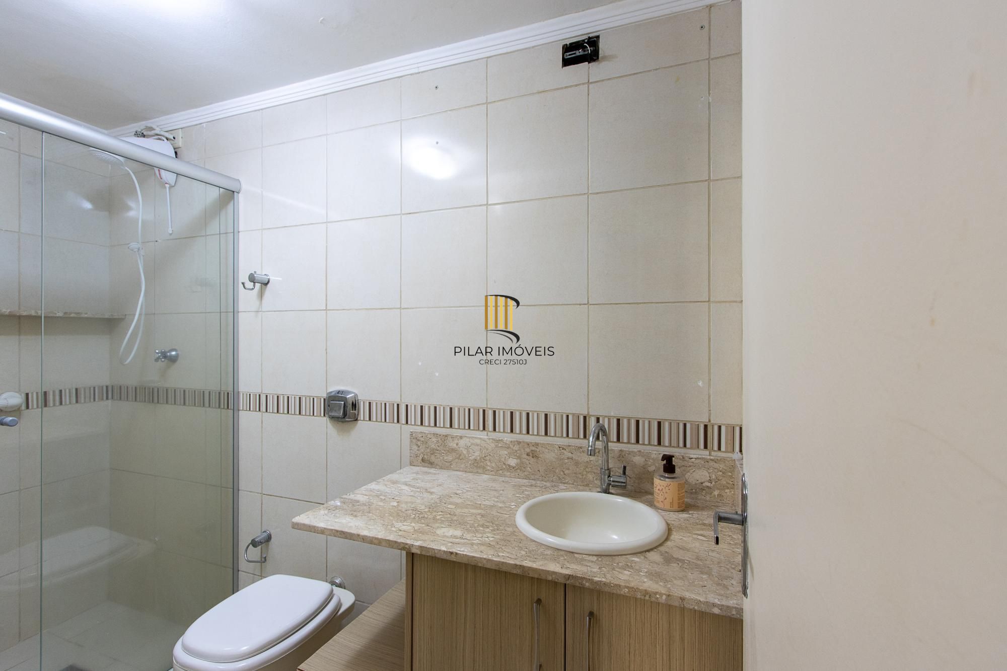 Excelente Apartamento 2 Dormitórios na Av. Wenceslau Escobar