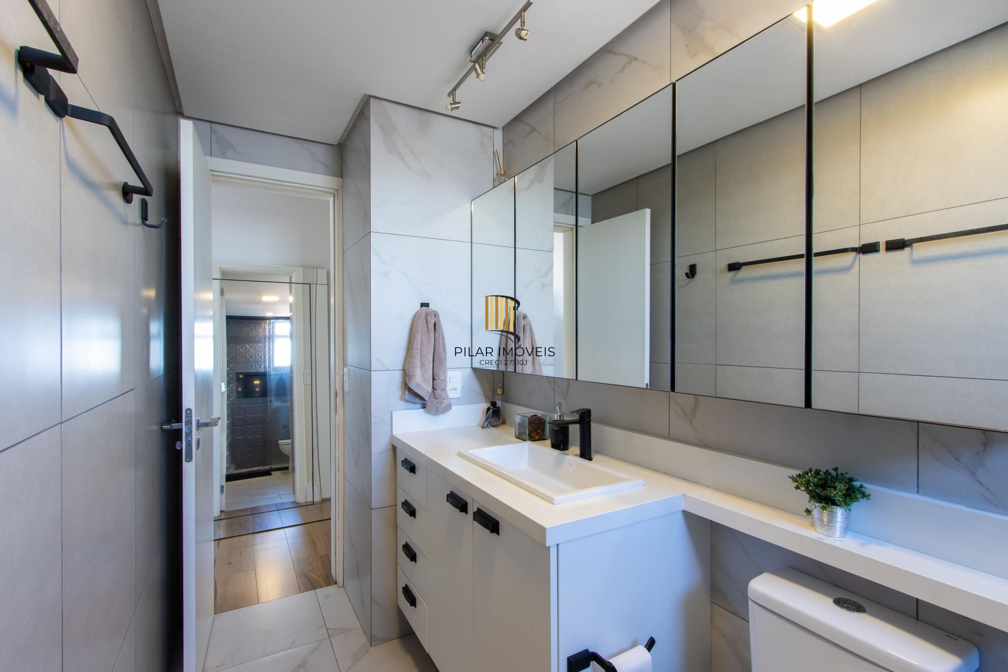 Apartamento 4 dormitórios no bairro Tristeza