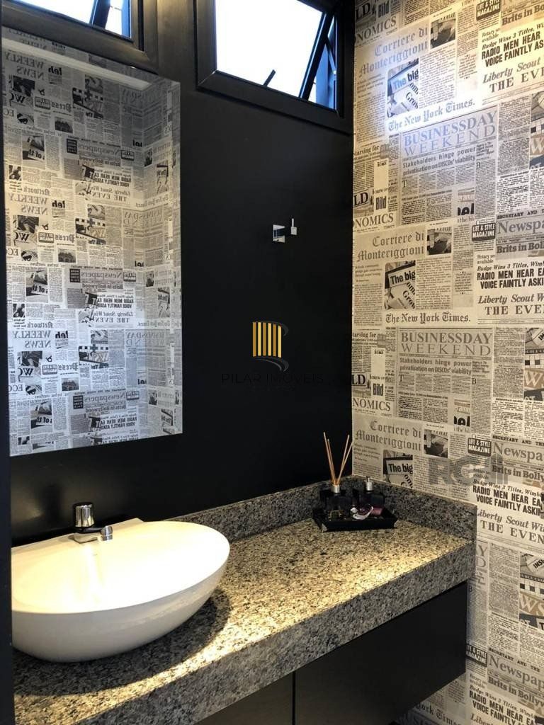 Casa de Condomínio 3 dormitórios no bairro Atlântida Sul