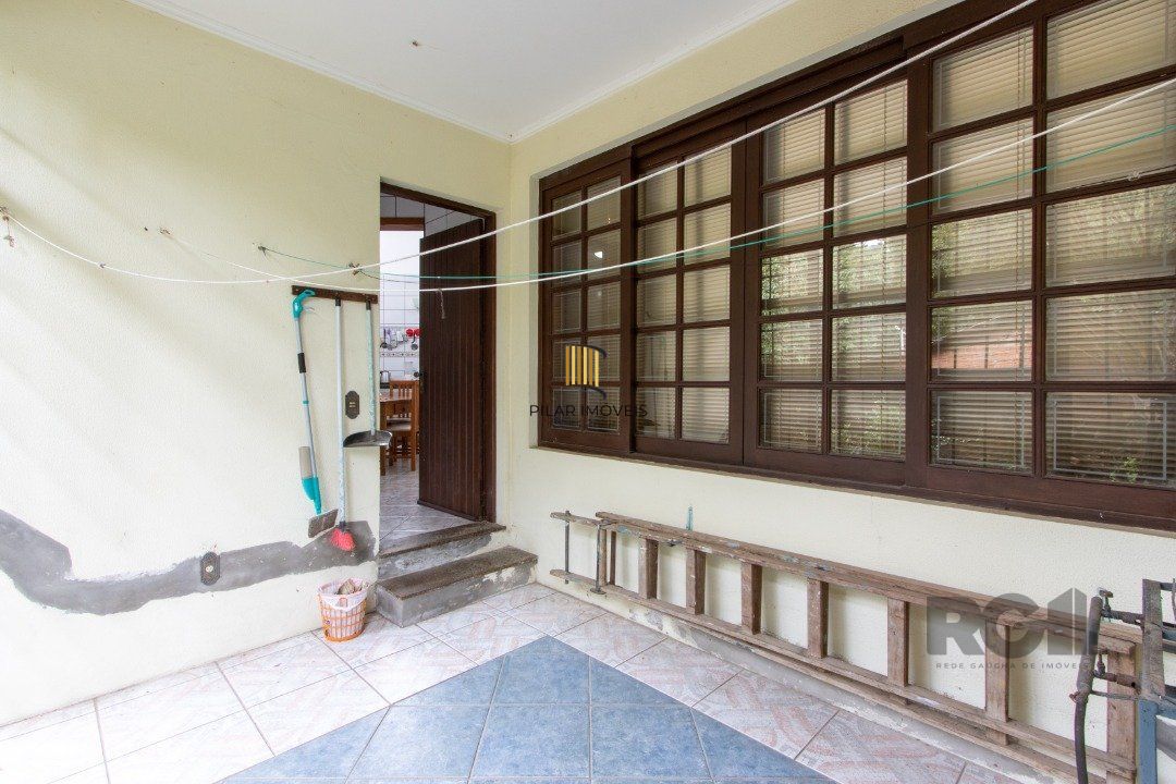 Casa 3 dormitórios no bairro Aberta dos Morros