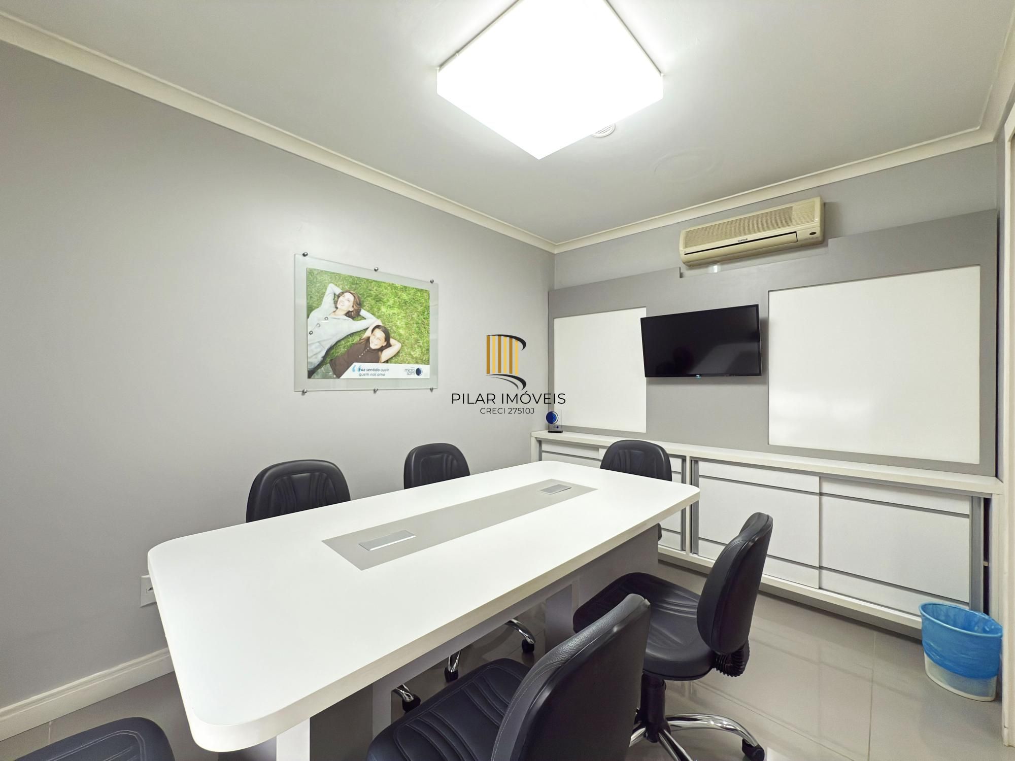 Excelente conjunto Comercial no Centro Histórico.