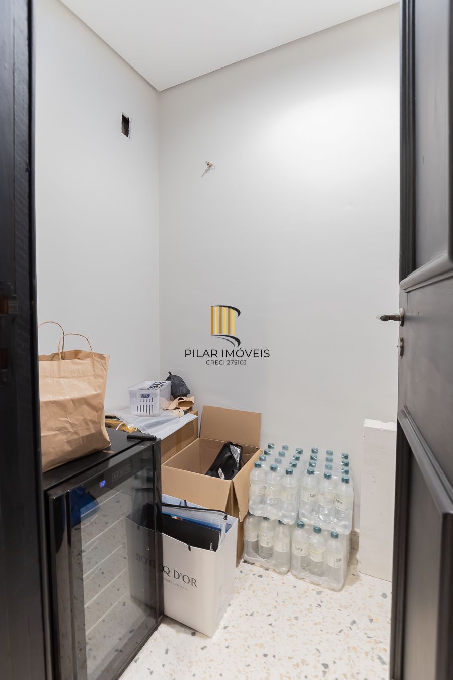 Apartamento 3 dormitórios, 3 vagas e 259 m² no bairro Auxiliadora.