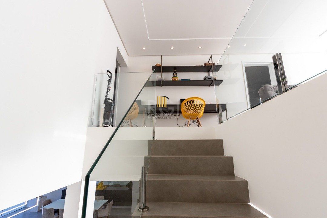 Casa Condominio para Venda - 280m², 3 dormitórios, sendo 3 suites, 4 vagas - Lagos De Nova Ipanema