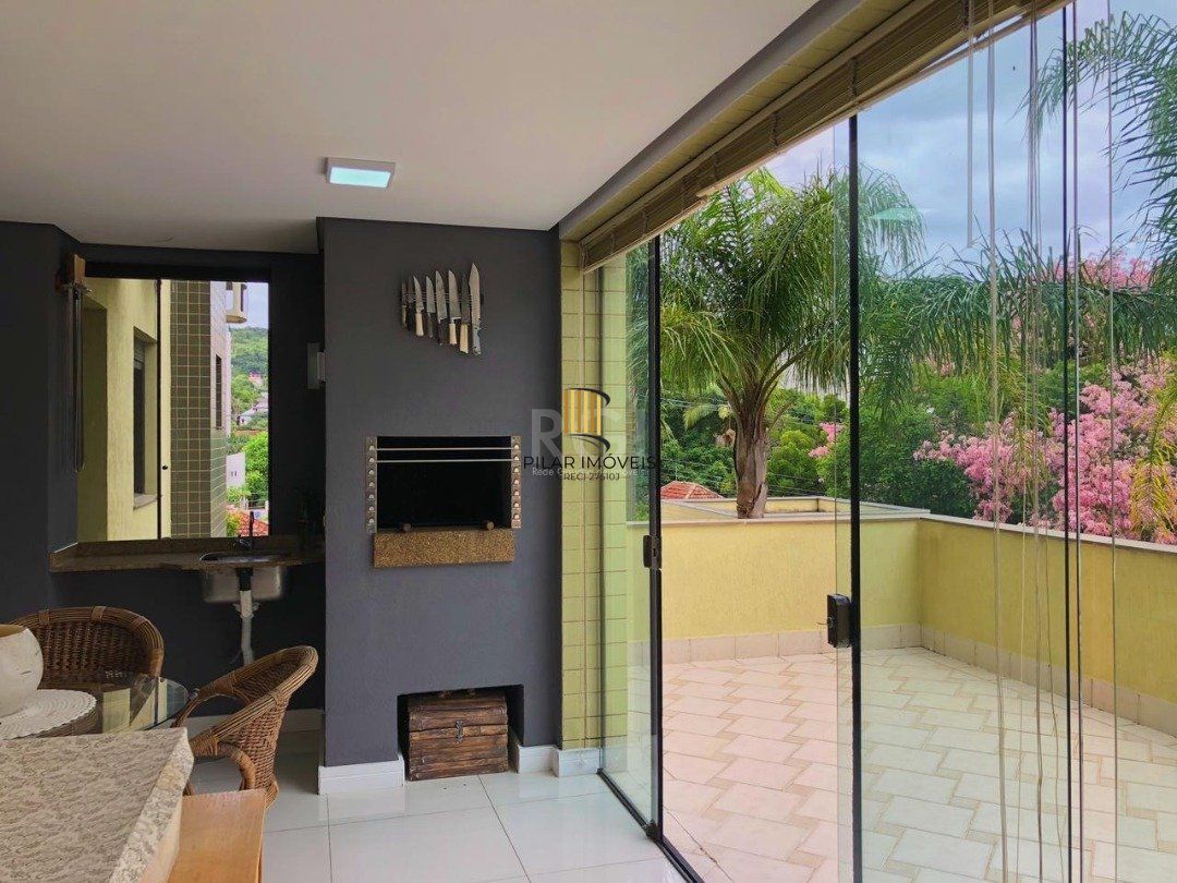 Apartamento para Venda - 148.32m², 3 dormitórios, sendo 1 suites, 2 vagas - Tristeza