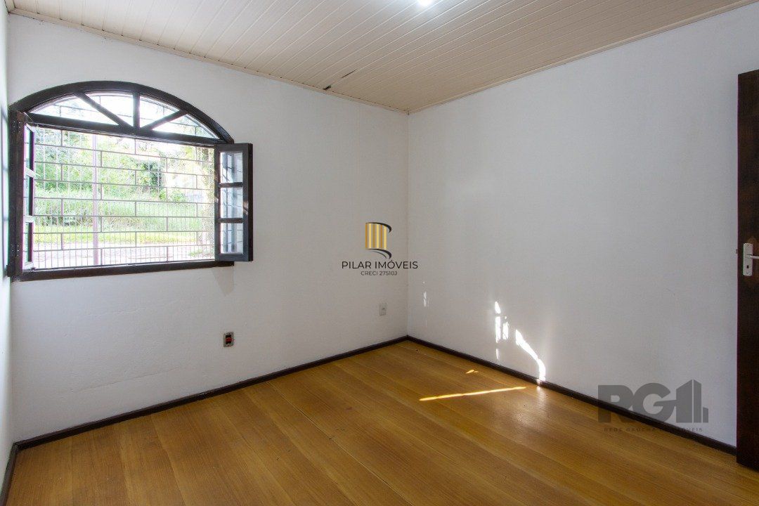 Casa para Venda - 200m², 3 dormitórios, 2 vagas - Cavalhada