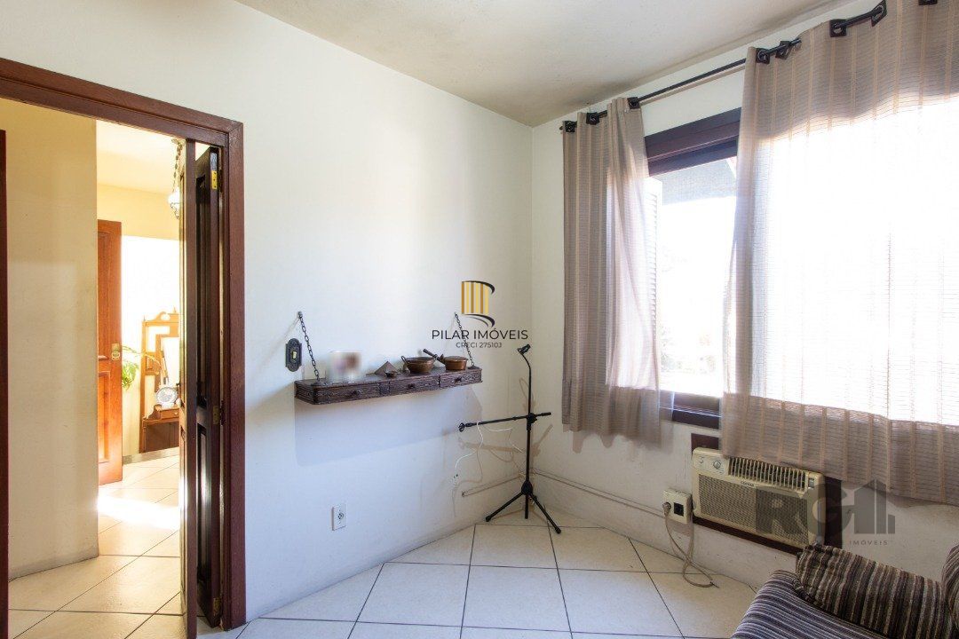 Casa de Condomínio 4 dormitórios no bairro Hípica