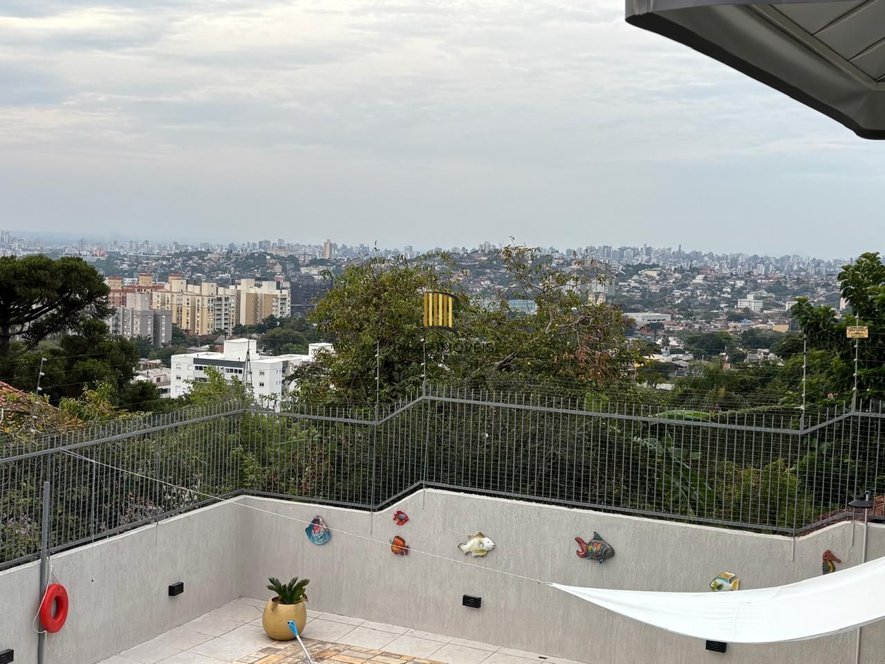 Casa 3 dormitórios em Teresópolis