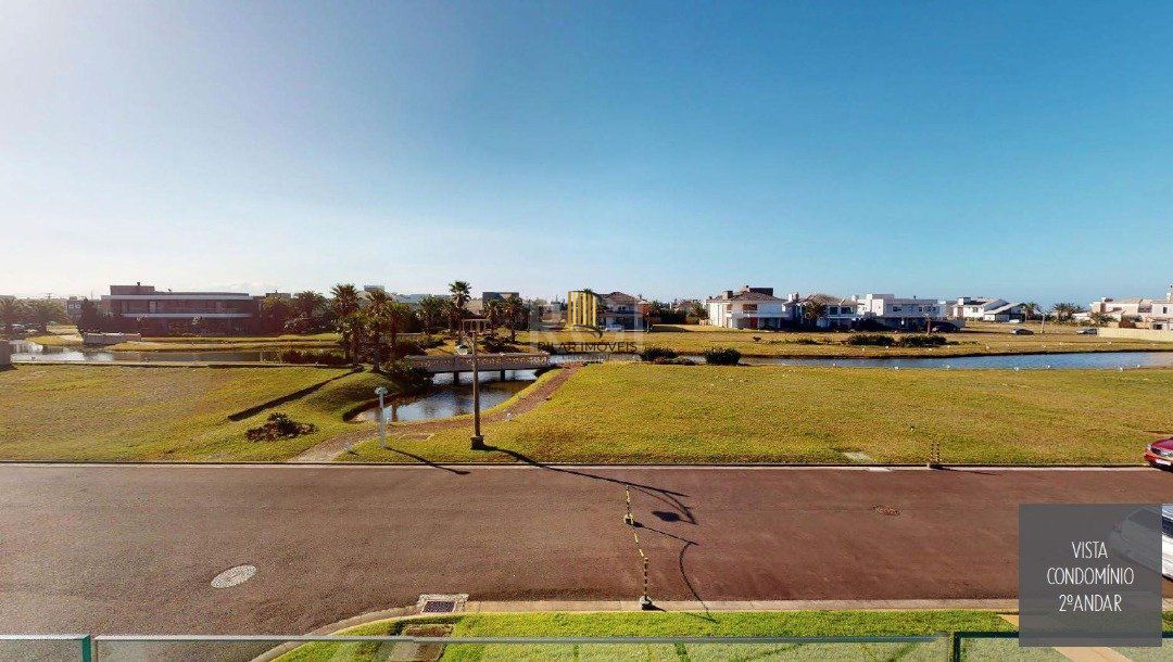Casa de Condomínio 4 dormitórios no bairro Atlântida