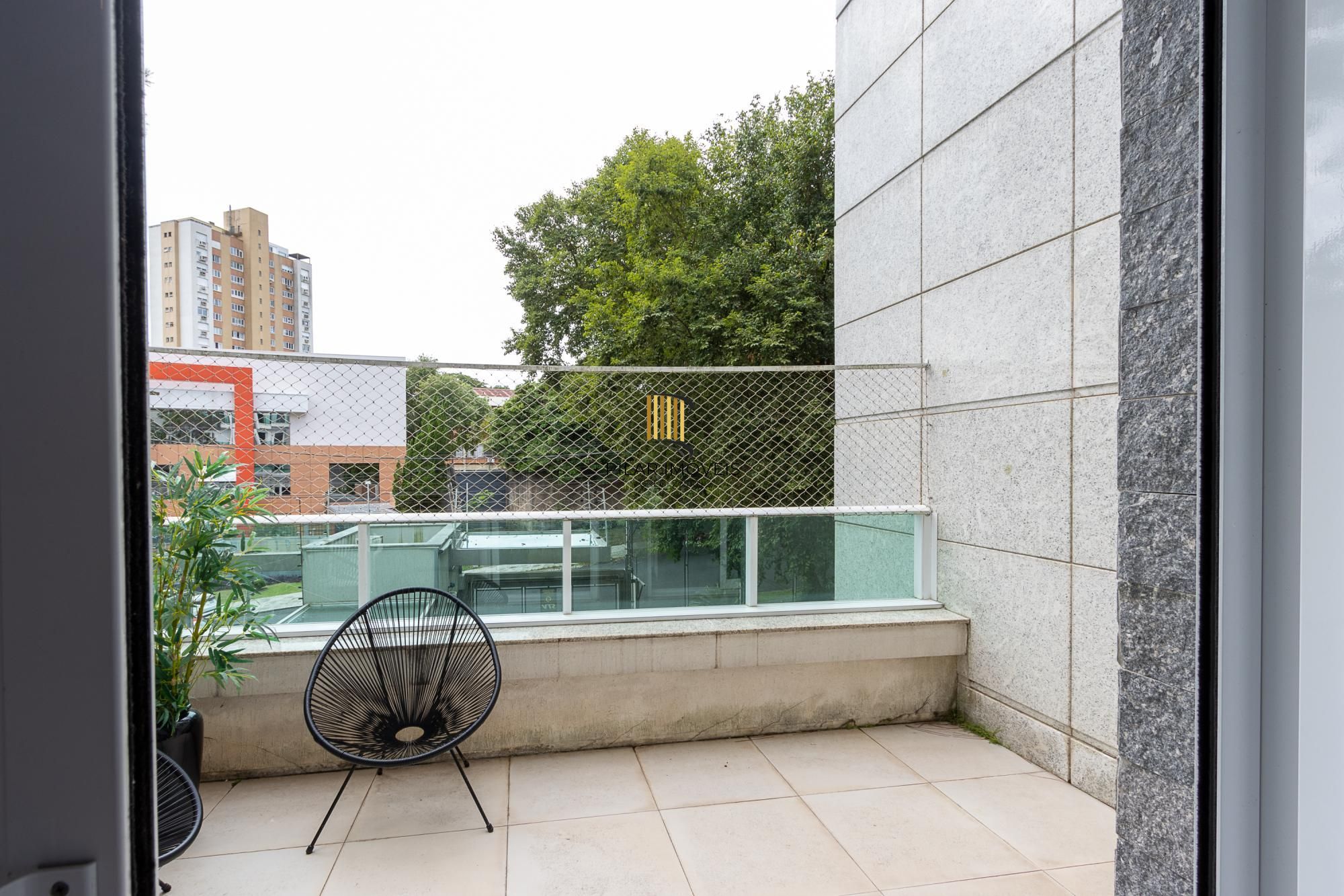 Apartamento à venda, com 3 dorm, 2 suítes, 2 vagas - bairro Cristal