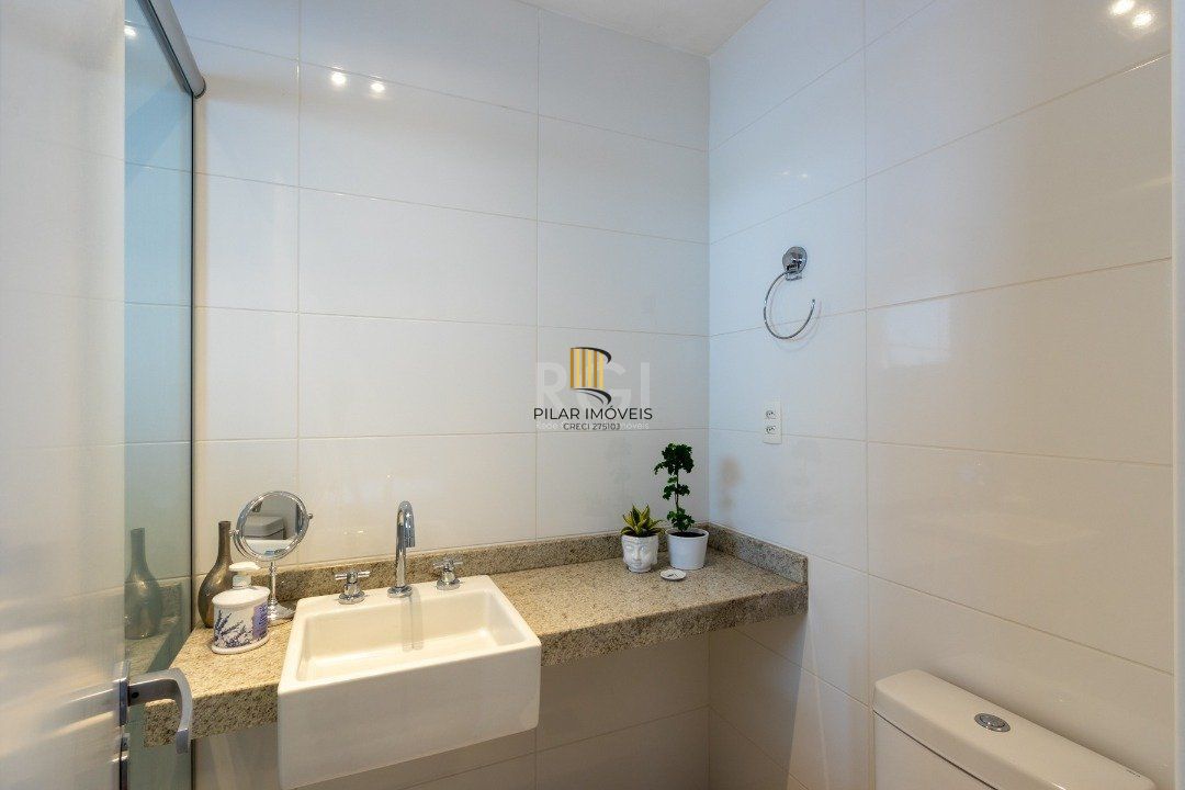 Apartamento para Venda - 164m², 3 dormitórios, sendo 3 suites, 3 vagas - Pedra Redonda
