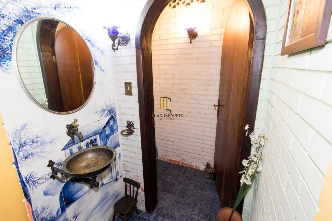 Casa para Venda - 228.93m², 4 dormitórios, sendo 3 suites, 3 vagas - Vila Assunção