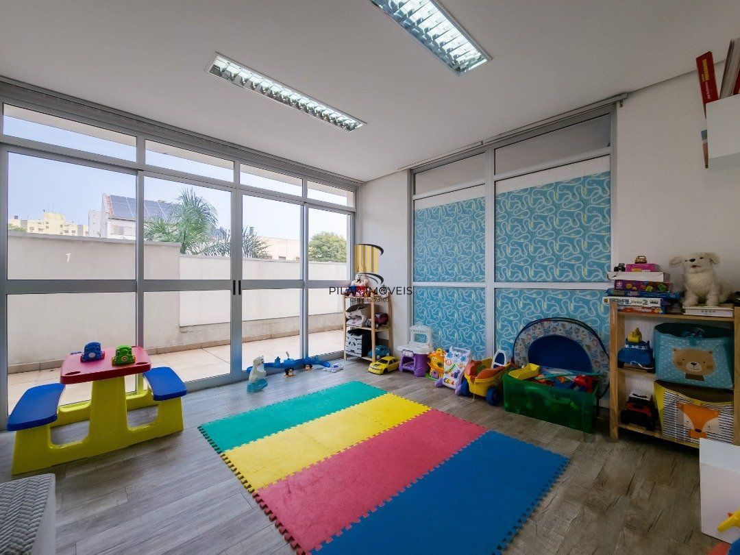 Apartamento com 3 quartos, suite, 3 vagas, condomínio com infra - Bairro Tristeza