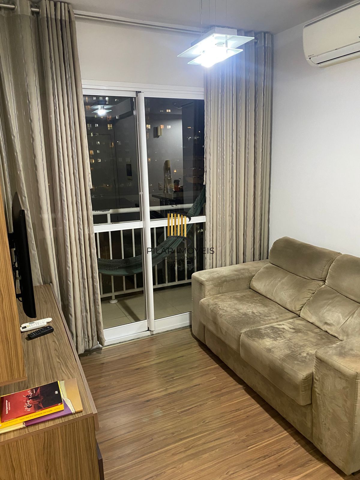 Apartamento para Venda - 56m², 2 dormitórios, sendo 1 suites, 1 vaga - Camaquã
