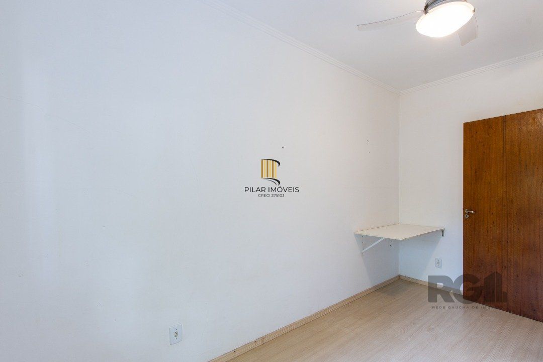 Casa de Condomínio 2 dormitórios no bairro Aberta dos Morros