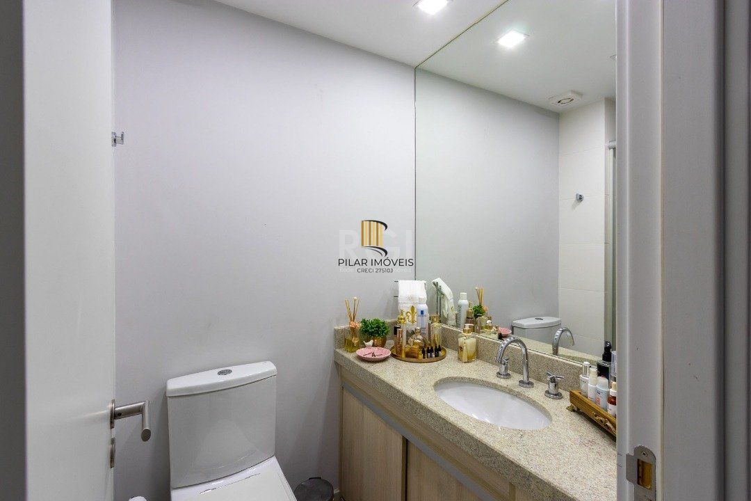 Duplex para Venda - 128.73m², 3 dormitórios, sendo 1 suites, 3 vagas - Cristal