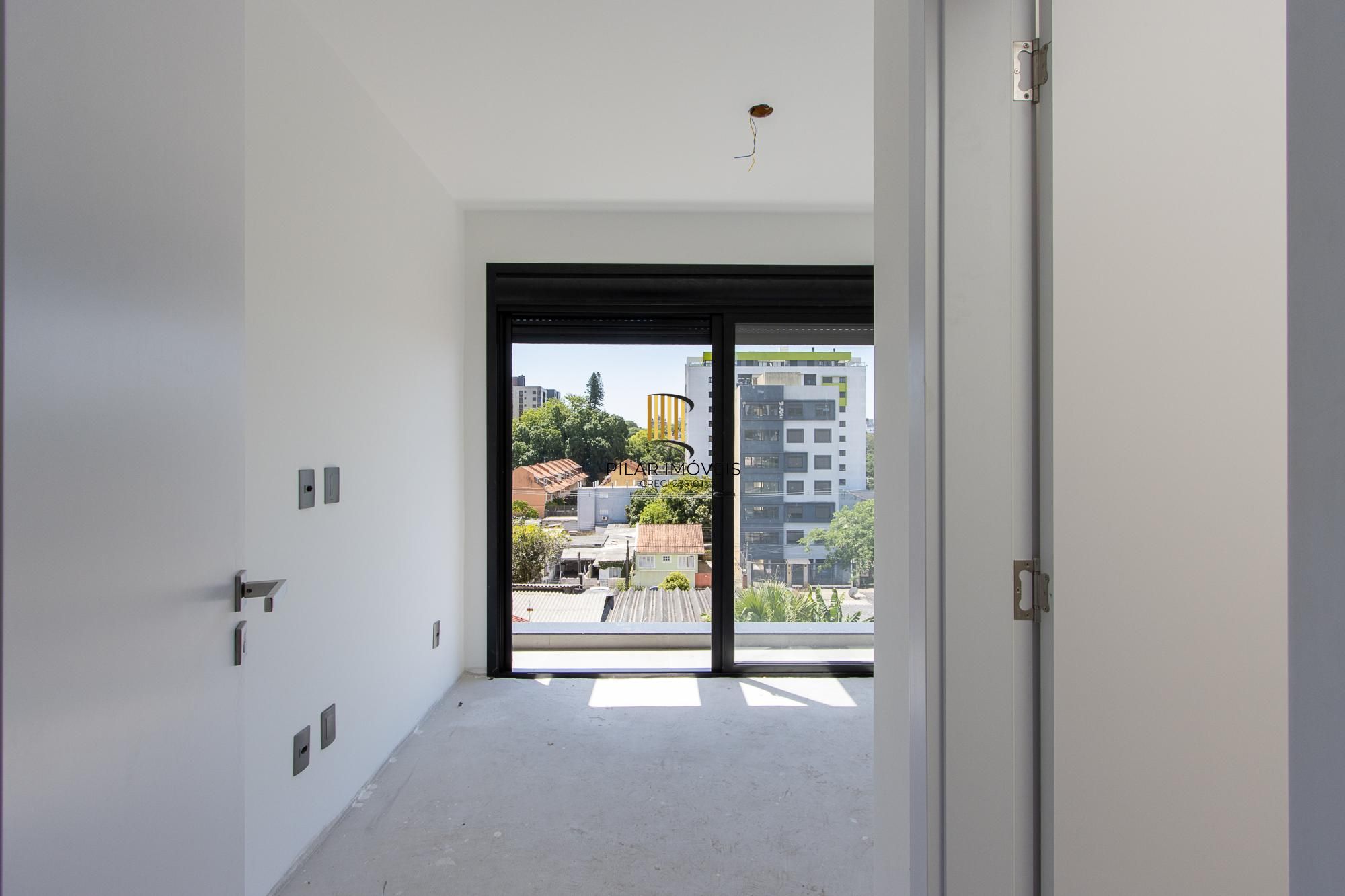 Casa em condomínio com conforto e exclusividade no bairro Tristeza