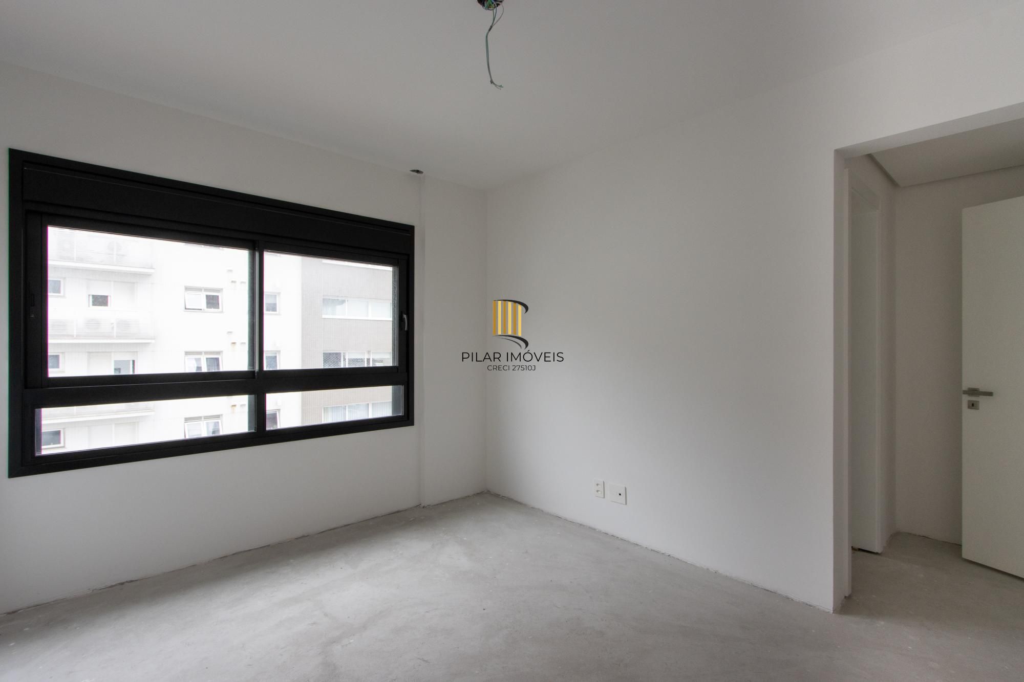 Apartamento 4 dormitórios no bairro Bela Vista