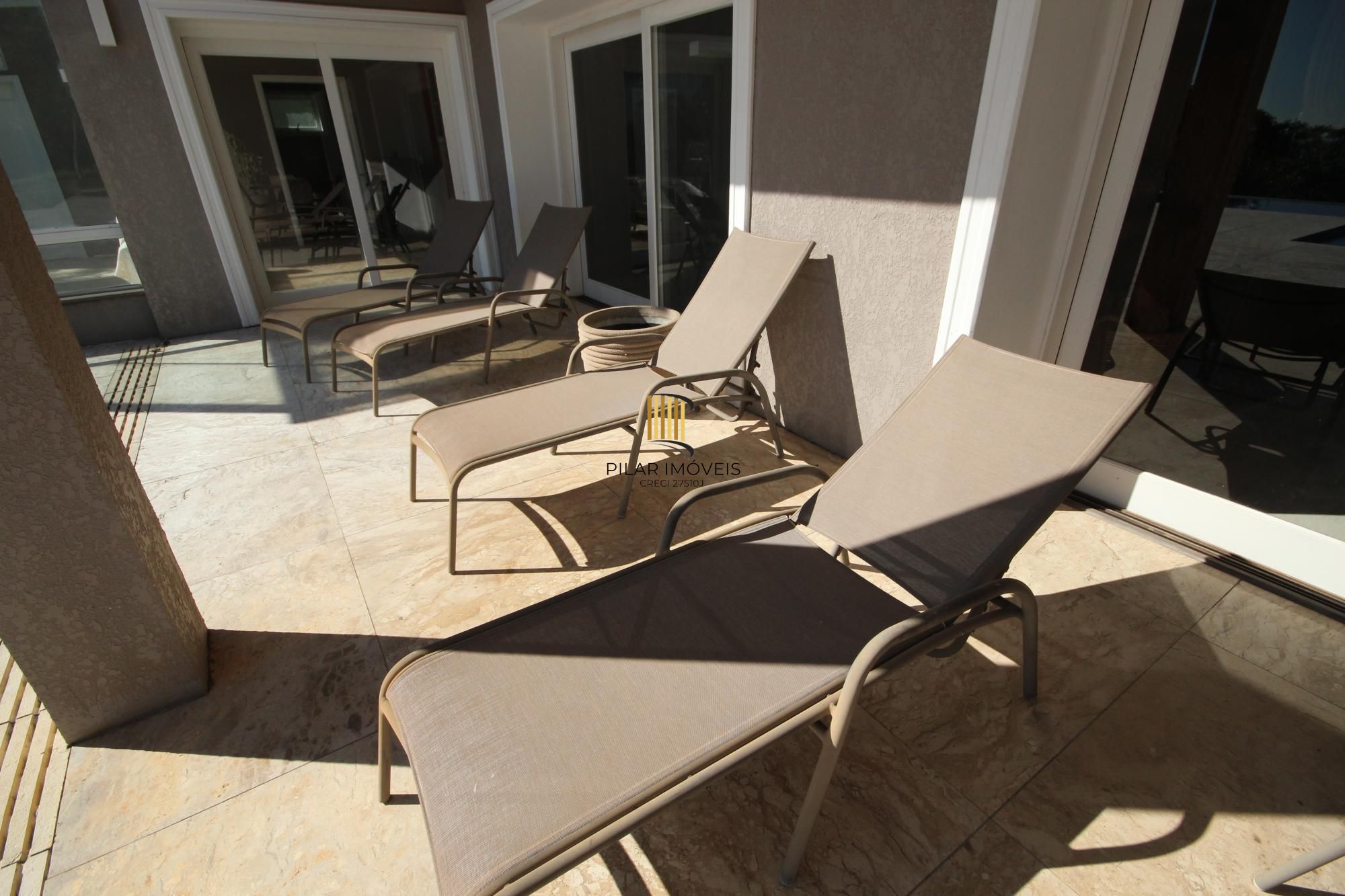 Casa Alto Padrão em Condomínio Fechado - 4 Suítes, Vista Panorâmica