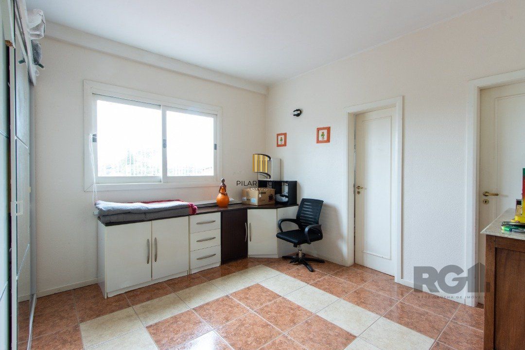 Casa para Venda - 167.4m², 4 dormitórios, sendo 2 suites, Ipanema