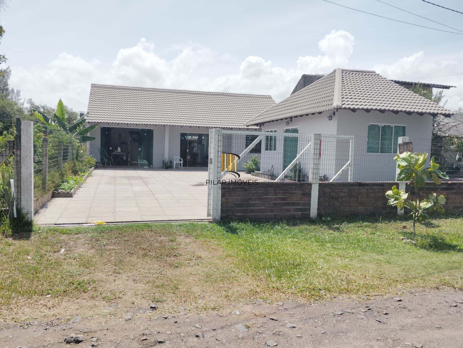 Casa 3 dormitórios no bairro Posto 4 (Capão Novo)