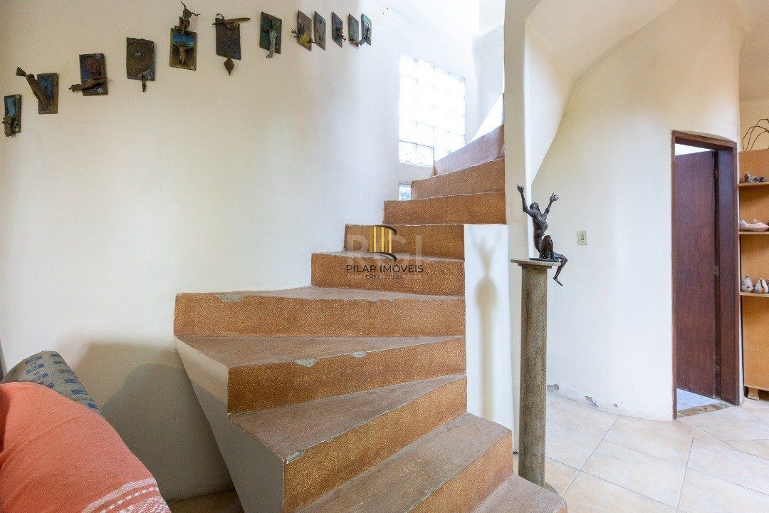 Casa 3 dormitórios no bairro Belém Novo