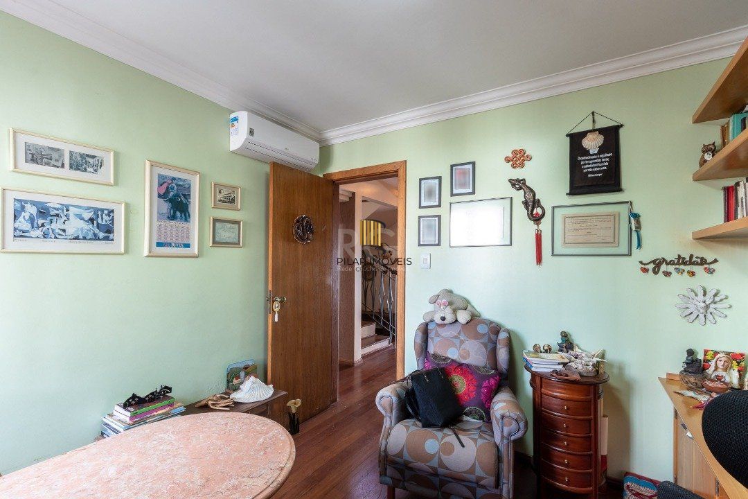 Casa para Venda - 226.96m², 3 dormitórios, sendo 2 suites, 3 vagas - Jardim Isabel