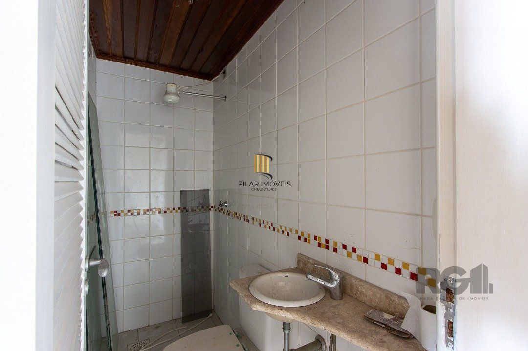 Casa Condominio para Venda - 191.63m², 3 dormitórios, sendo 1 suites, 2 vagas - Tristeza