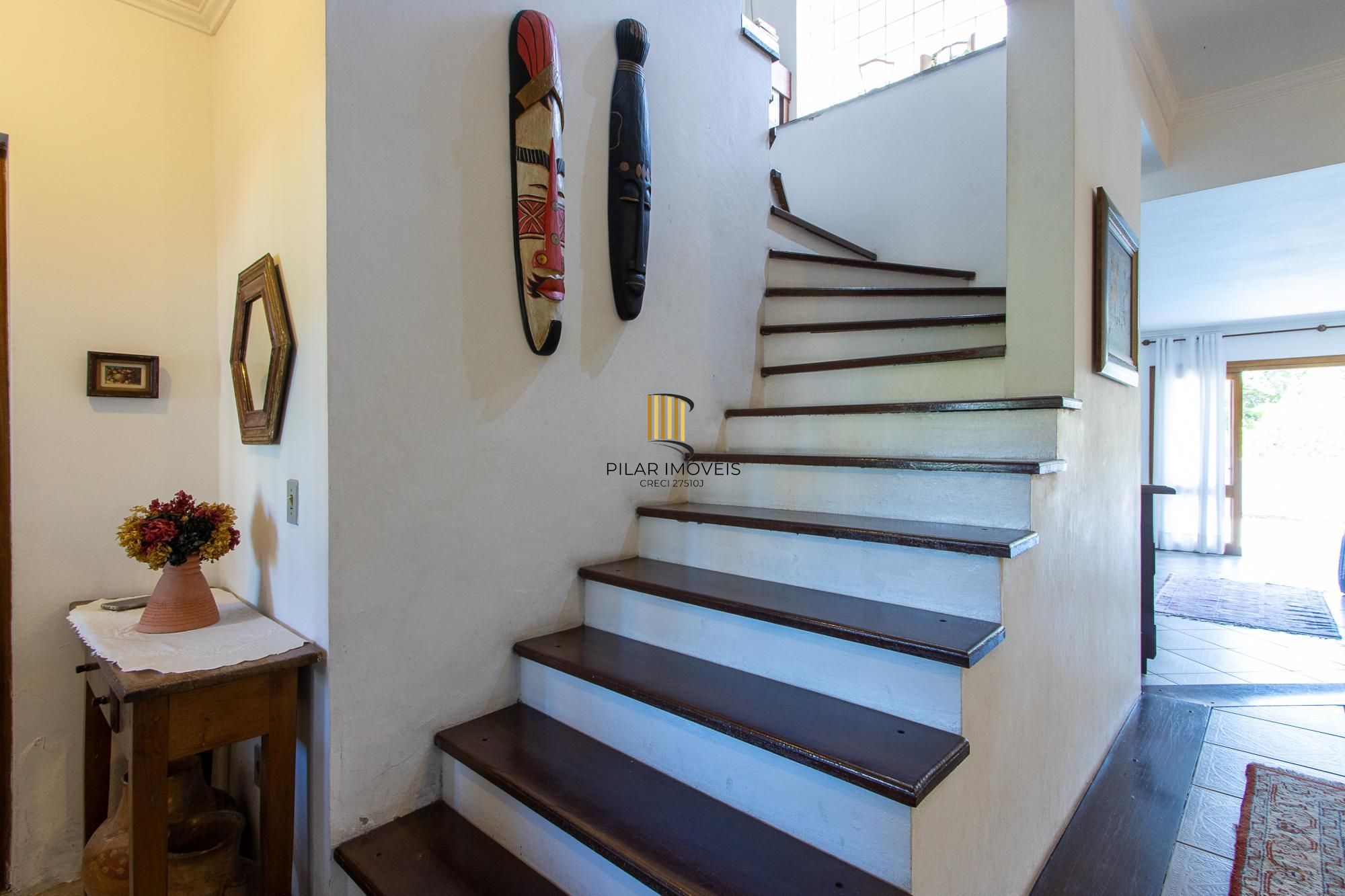 Casa 3 dormitórios no bairro Tristeza