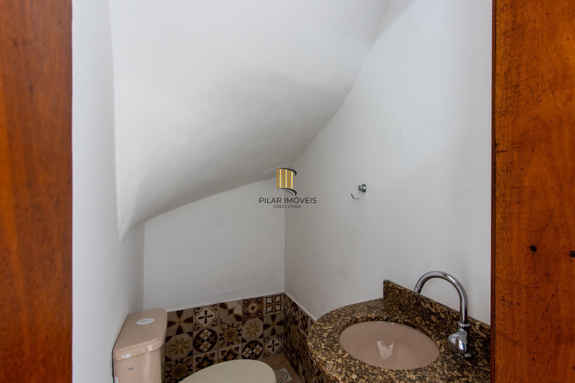 Casa para Venda - 134.92m², 3 dormitórios, sendo 1 suites, 2 vagas - Ipanema