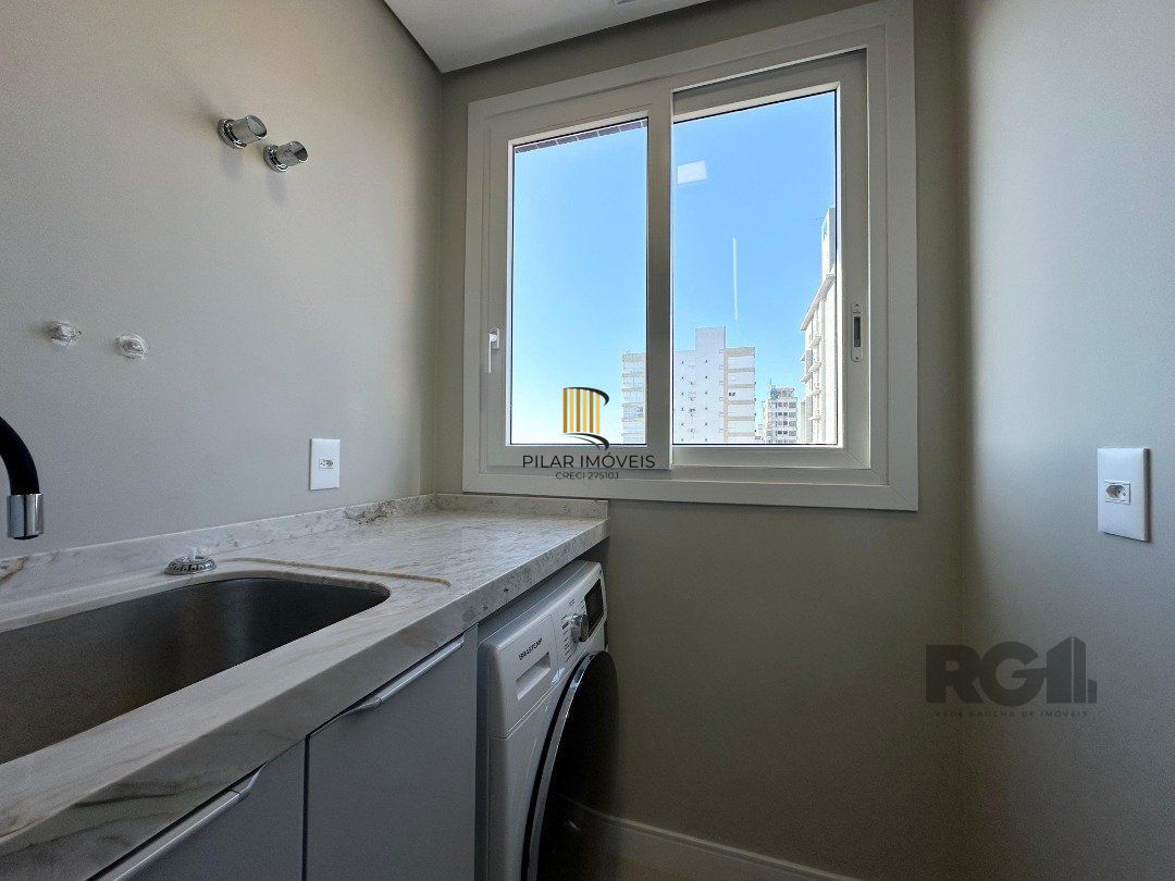 Apartamento 2 dormitórios no bairro Zona Nova