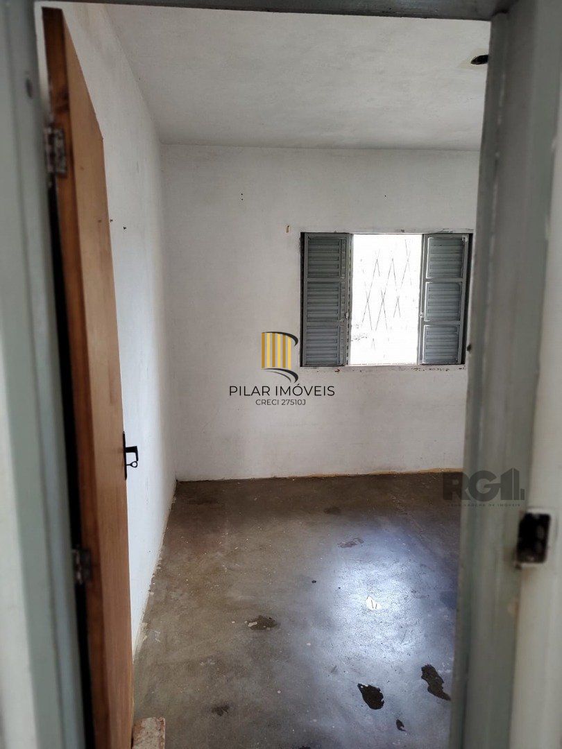 Casa para Venda - 247.37m², 4 dormitórios, 4 vagas - Partenon