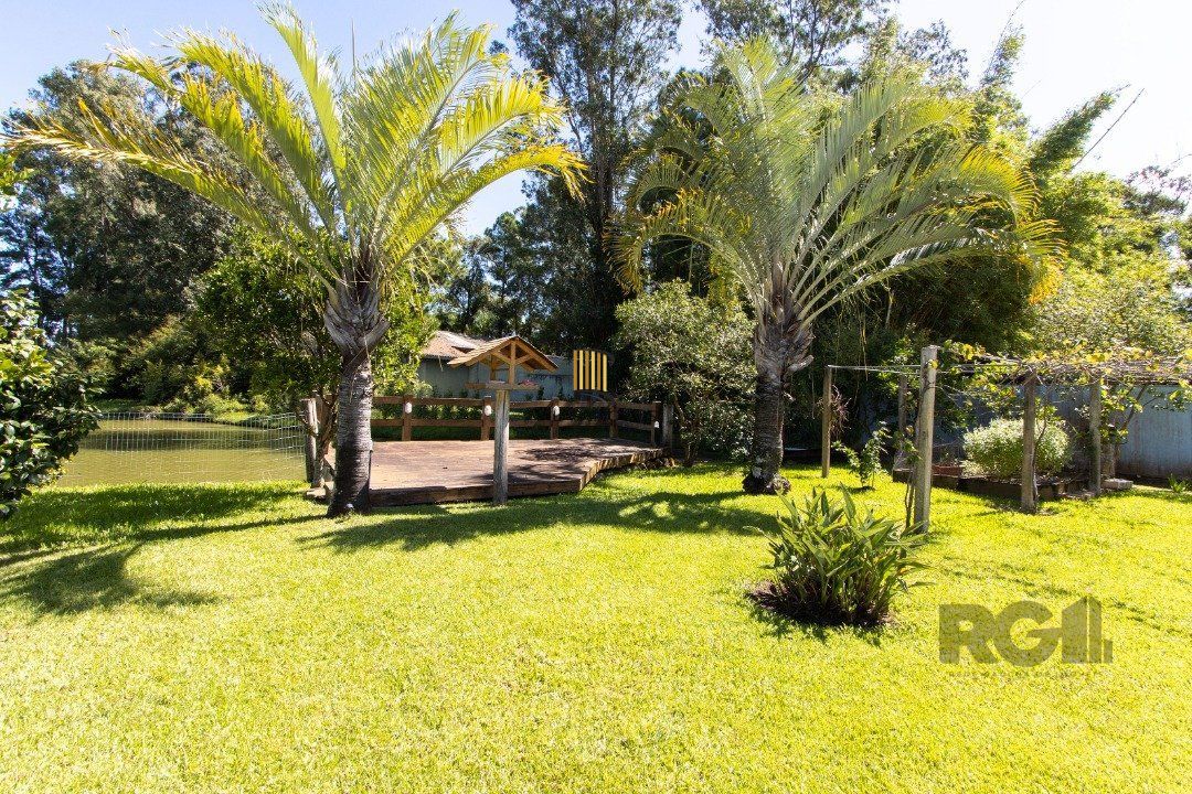 Casa de Condomínio 3 dormitórios no bairro Belém Novo