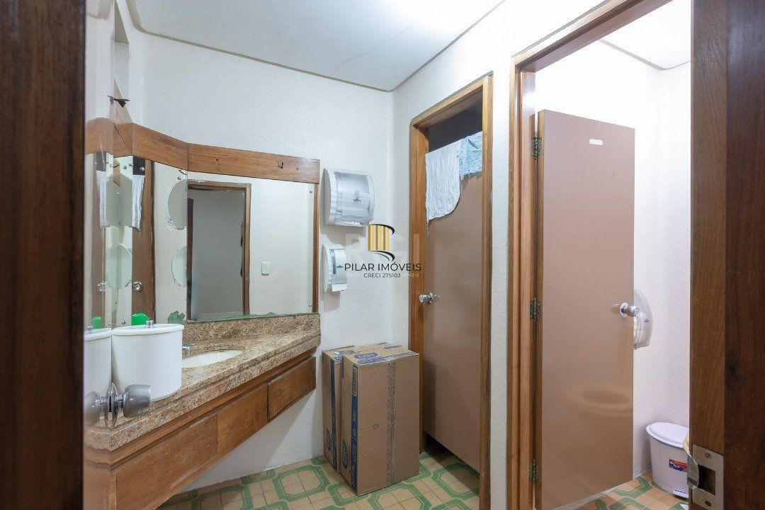Conjunto/Sala para Venda - 255.36m², 0 dormitórios, Centro Histórico