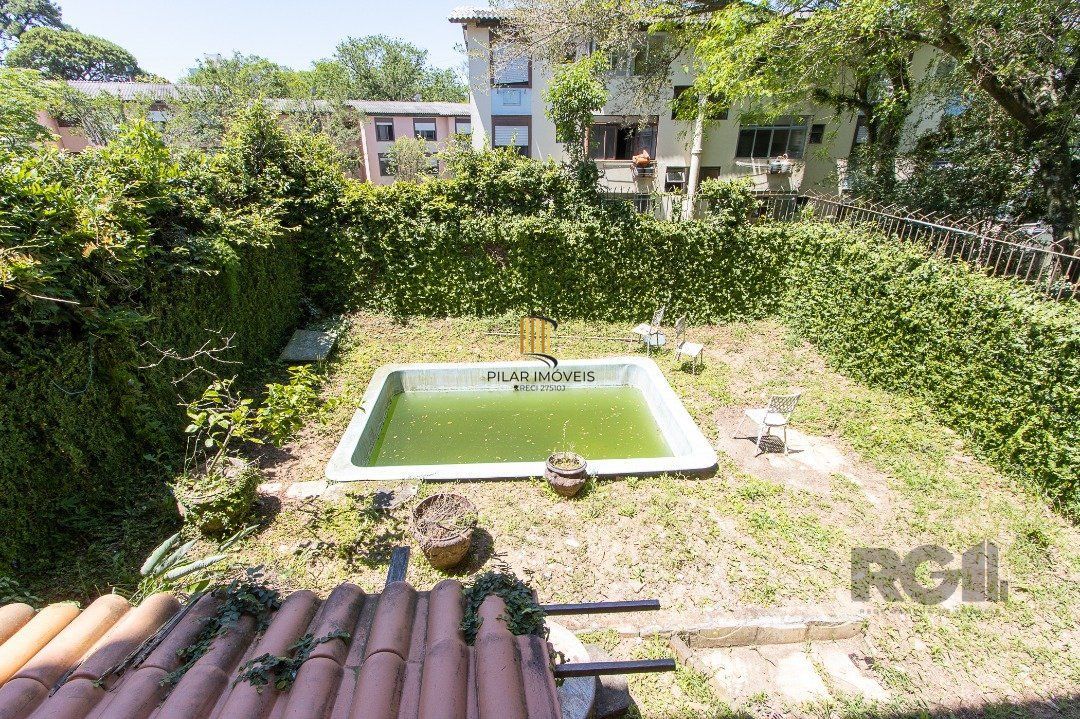 Casa para Venda - 572m², 5 dormitórios, sendo 1 suites, Cavalhada