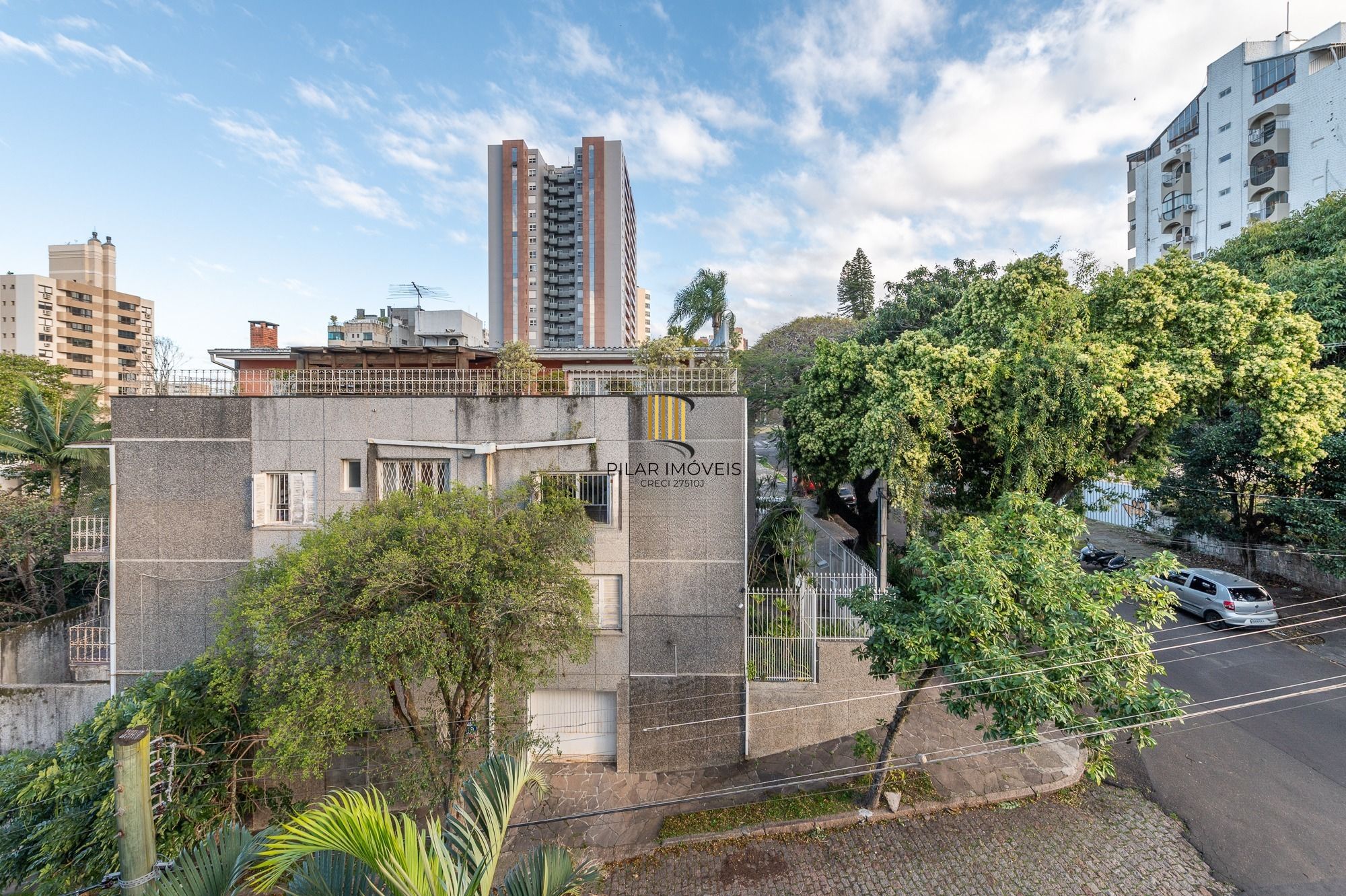 Apartamento com 124m² e 3 dormitórios, 1 suíte, 2 vagas no bairro Higienópolis