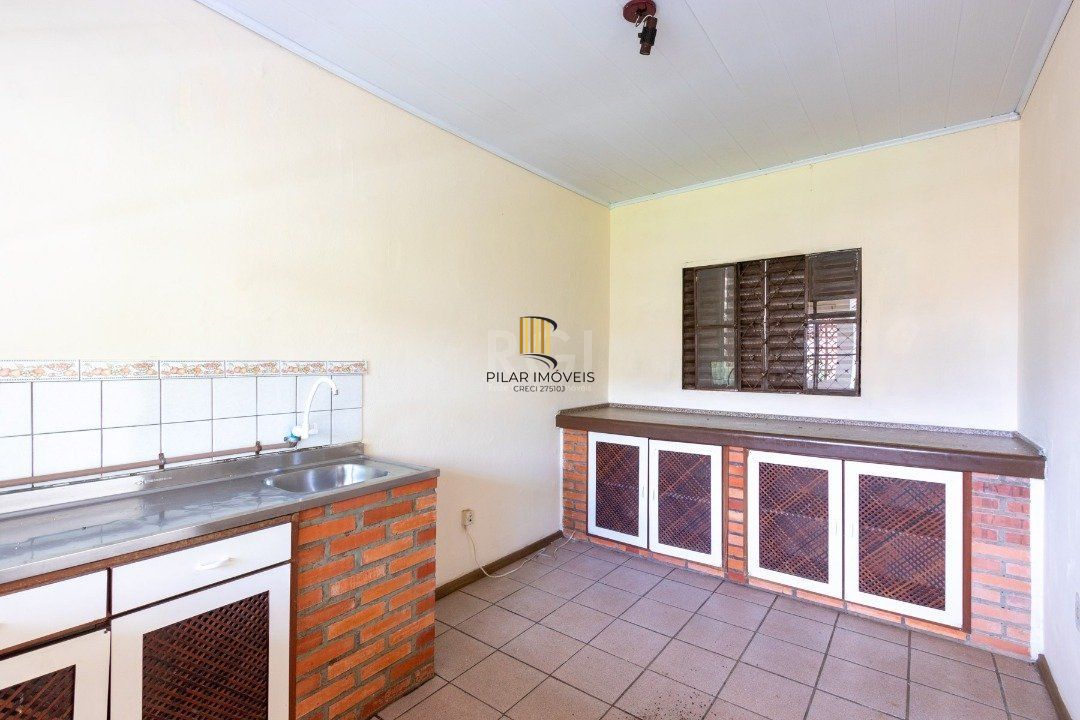 Casa 2 dormitórios no bairro Tristeza