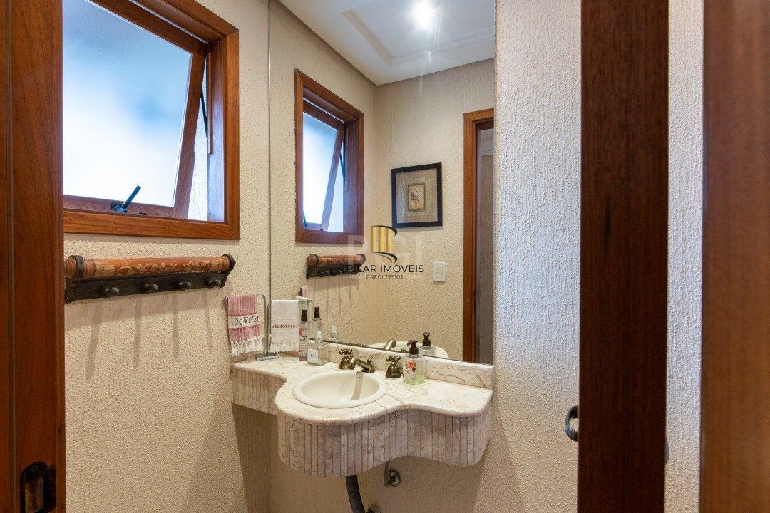 Casa Condominio para Venda - 334.56m², 4 dormitórios, sendo 1 suites, 2 vagas - Jardim Isabel