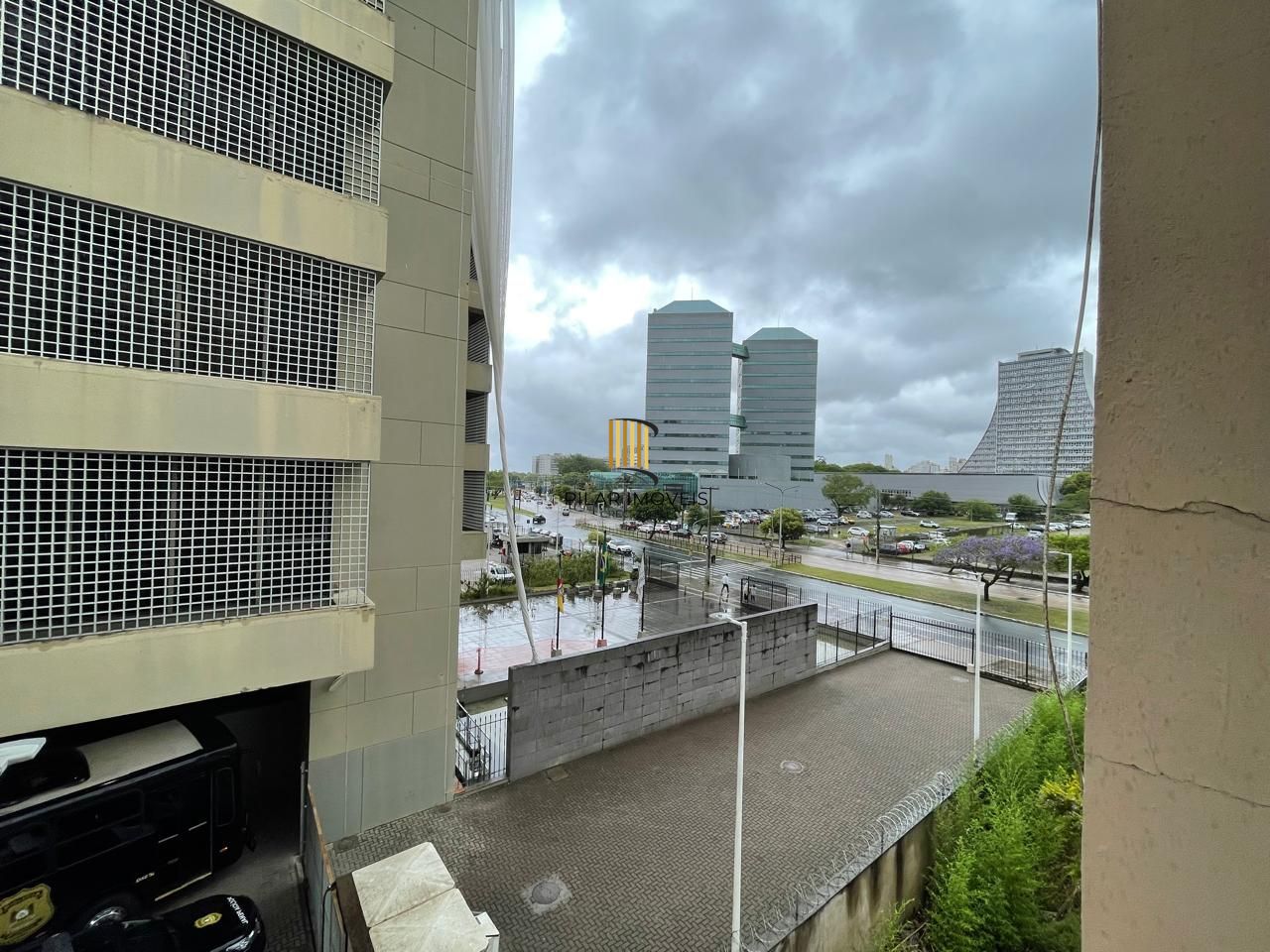 Apartamento de 01 dormitório, semimobiliado, bairro Praia de Belas, em Porto Alegre com 45,19m2!