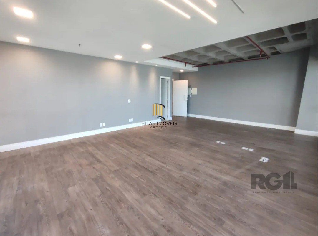 Sala comercial no TREND OFFICES com 53m²