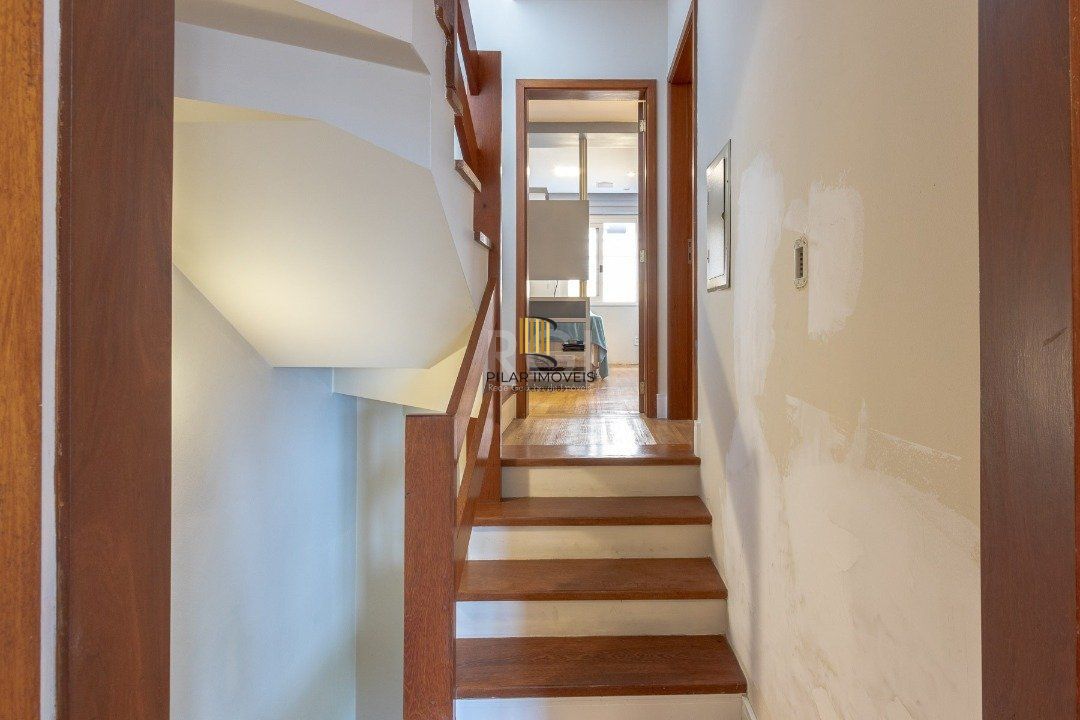 Casa Condominio para Venda - 210.69m², 3 dormitórios, sendo 2 suites, 4 vagas - Jardim Isabel