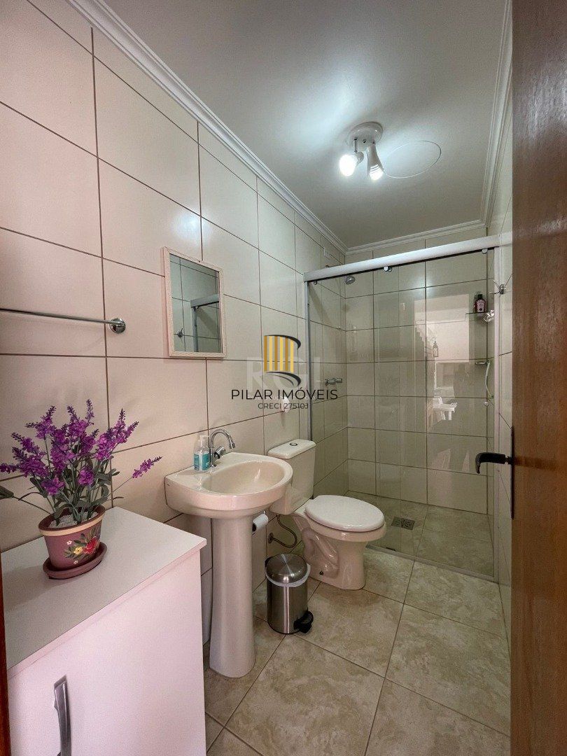Casa 3 dormitórios no bairro Tristeza